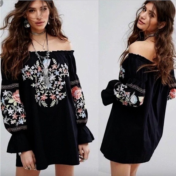FREE PEOPLE Flour Du Jour Black Heavily Embroidered Floral Shift Dress Size XS - Picture 1 of 16